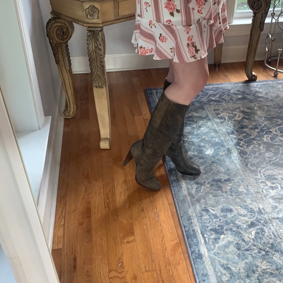 FRYE Harlow designer brown leather tall boots 9 - Picture 13 of 13